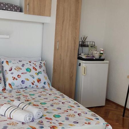 Apartment And Rooms Busa 3 Senj  Exterior photo